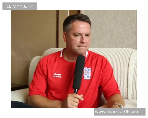 06年足球明星欧文受伤回顾对职业生涯的重大影响与启示