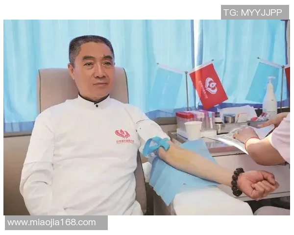 中国足球明星积极捐款助力公益事业展现社会责任感与爱心行动