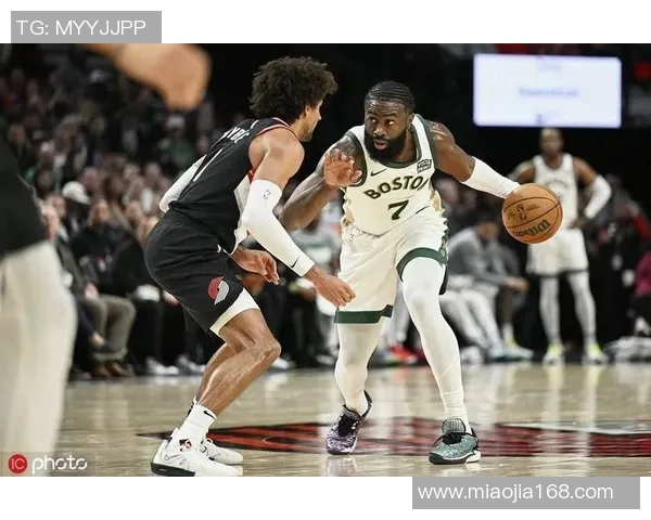 杰伦布朗：从新星到领袖，探索他的篮球之路与未来潜力